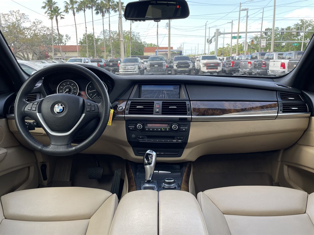 2011 BMW X5 xDrive35i photo