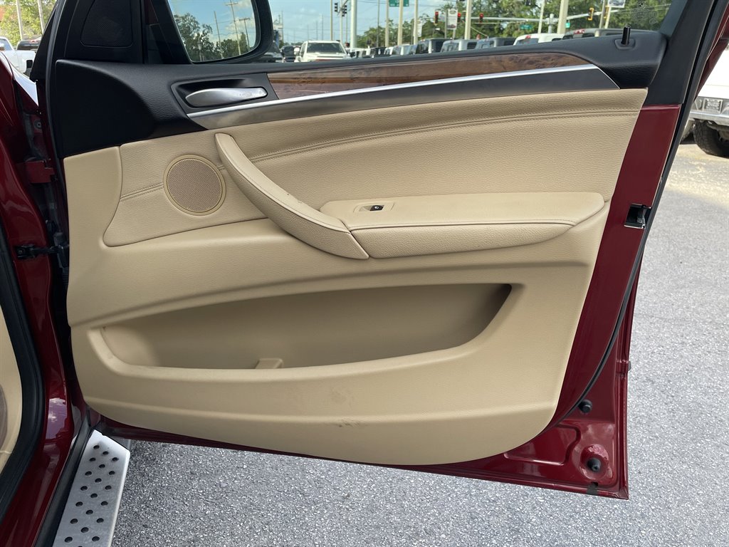 2011 BMW X5 xDrive35i photo