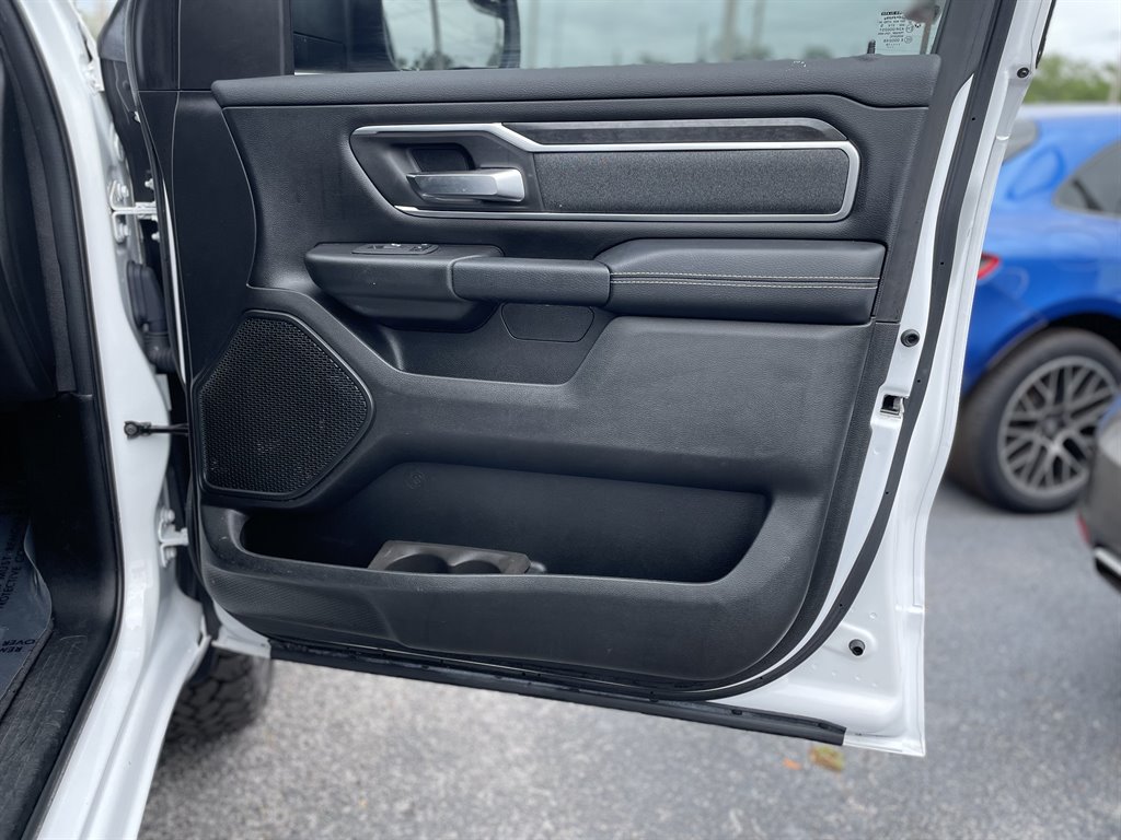 2019 RAM 1500 BIG Horn photo