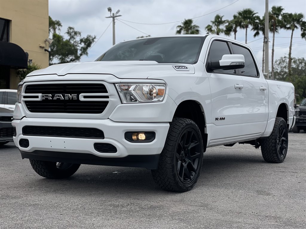 2019 RAM 1500 BIG Horn photo