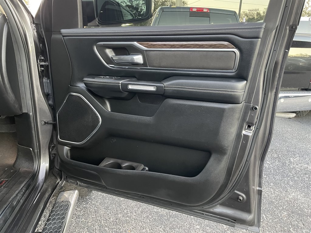 2019 Ram 1500 - $19,999