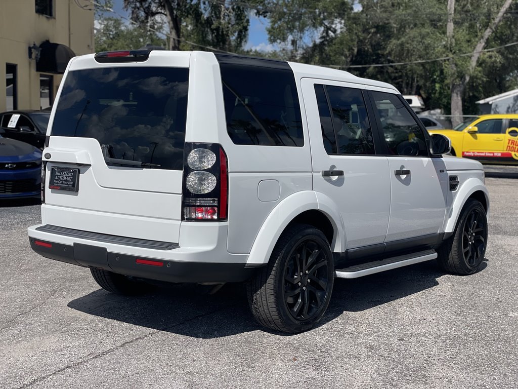 2016 Land Rover LR4 - $13,999