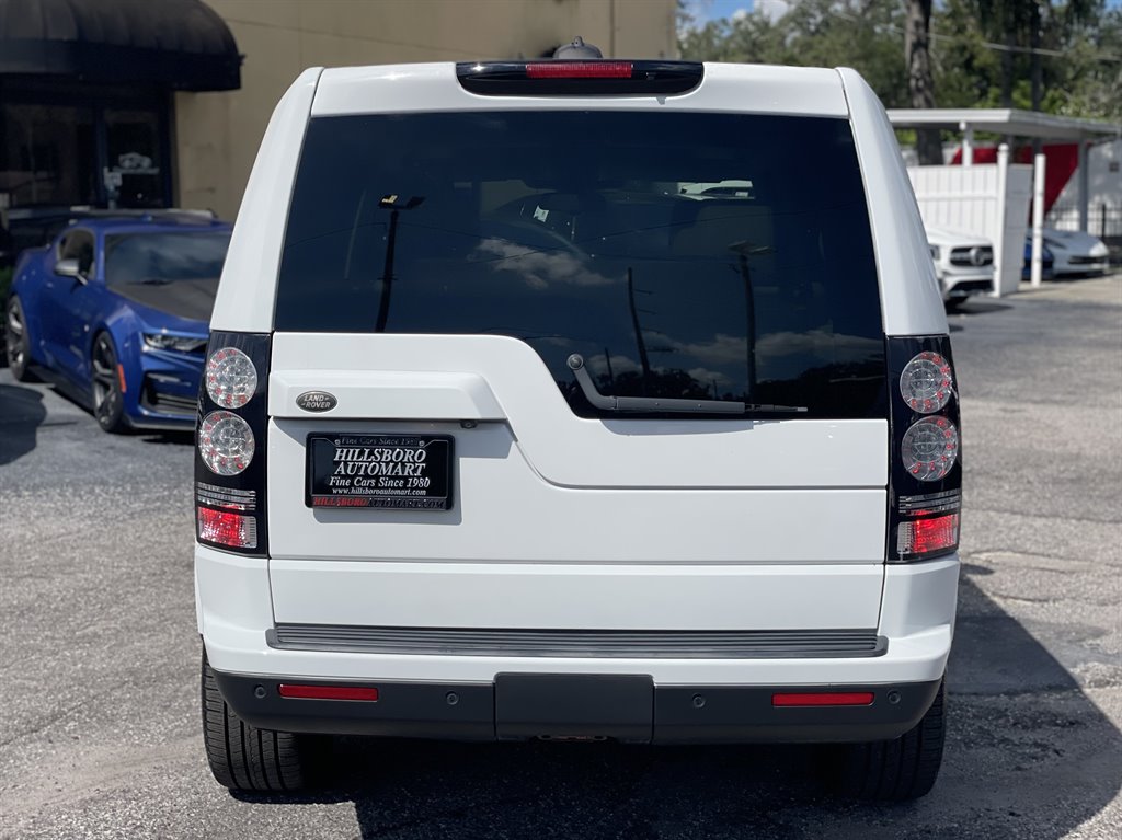 2016 Land Rover LR4 - $13,999