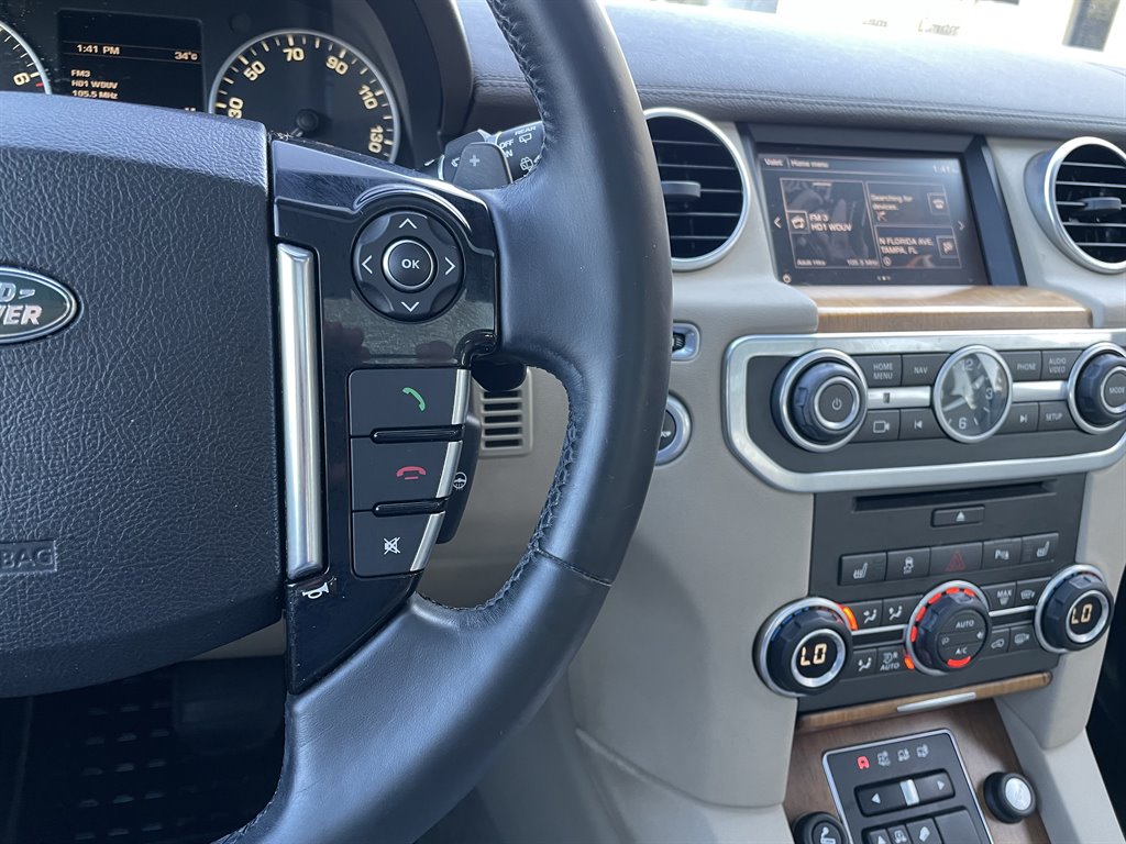 2016 Land Rover LR4 - $13,999