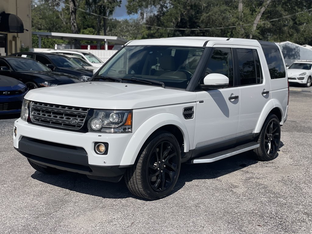 2016 Land Rover LR4 - $13,999
