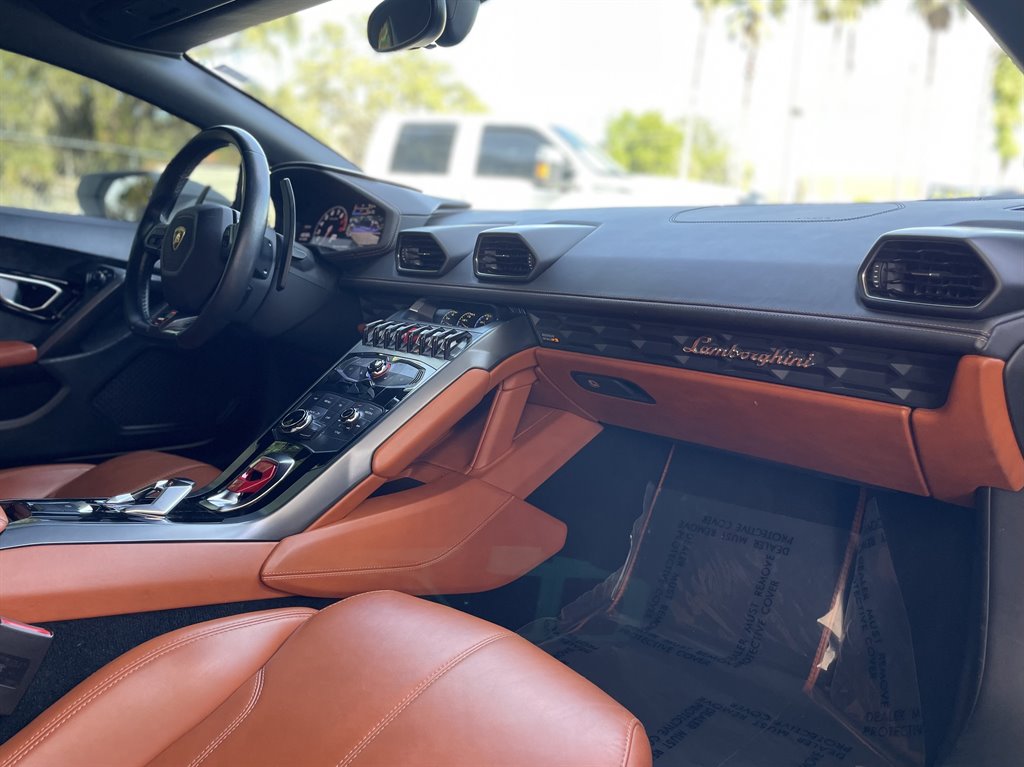 2015 Lamborghini Huracan - $214,999