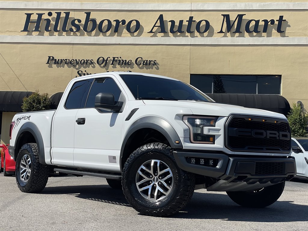2017 Ford F-150 - $29,999