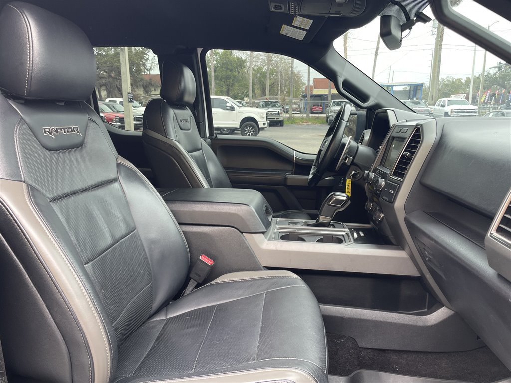 2017 Ford F-150 - $29,999