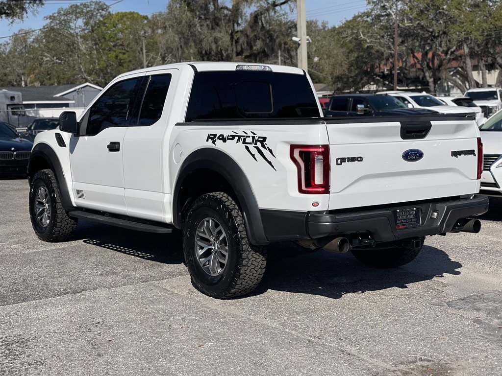 2017 Ford F-150 - $29,999
