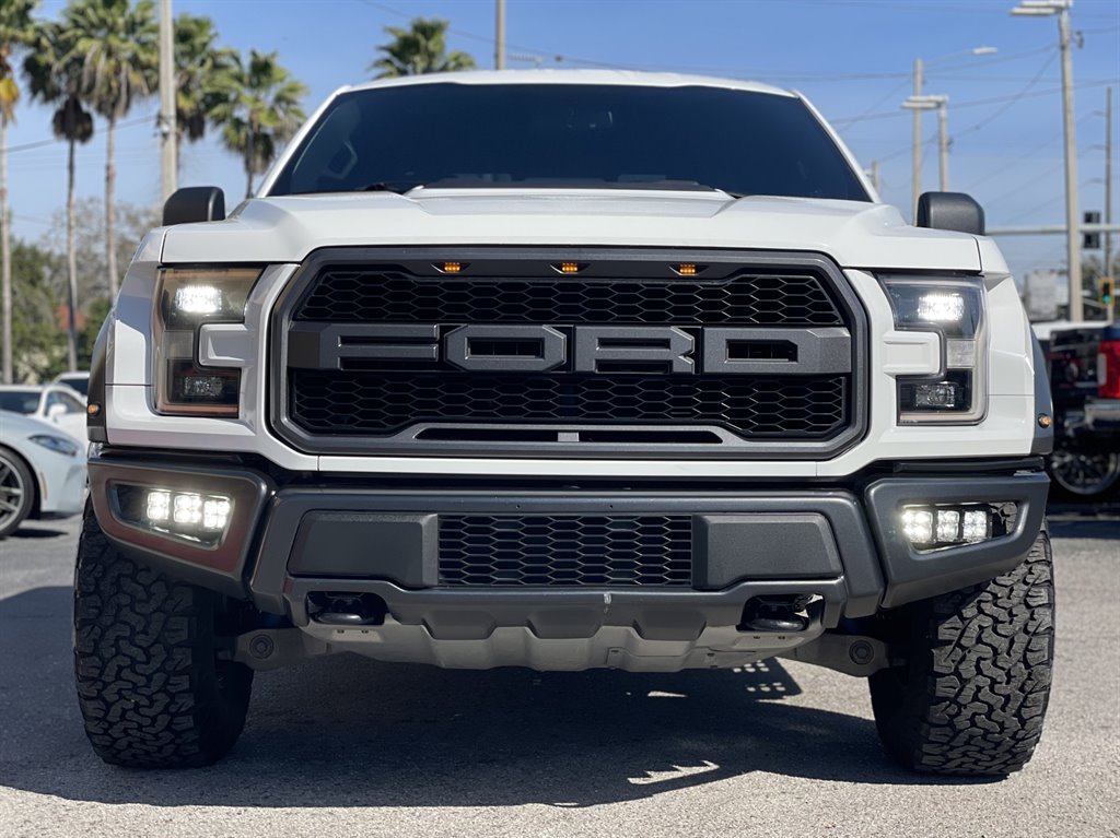 2017 Ford F-150 - $29,999