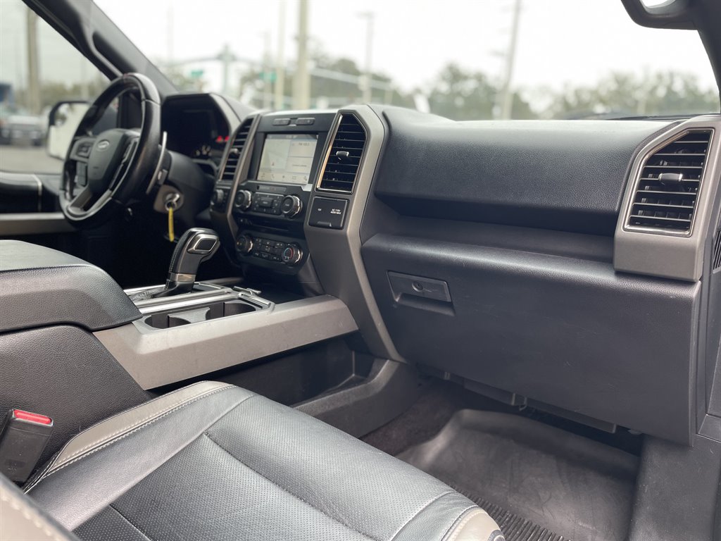 2017 Ford F-150 - $29,999