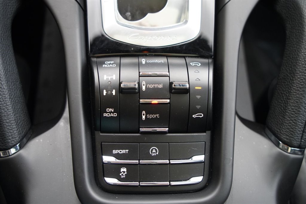 2014 Porsche Cayenne - $19,999