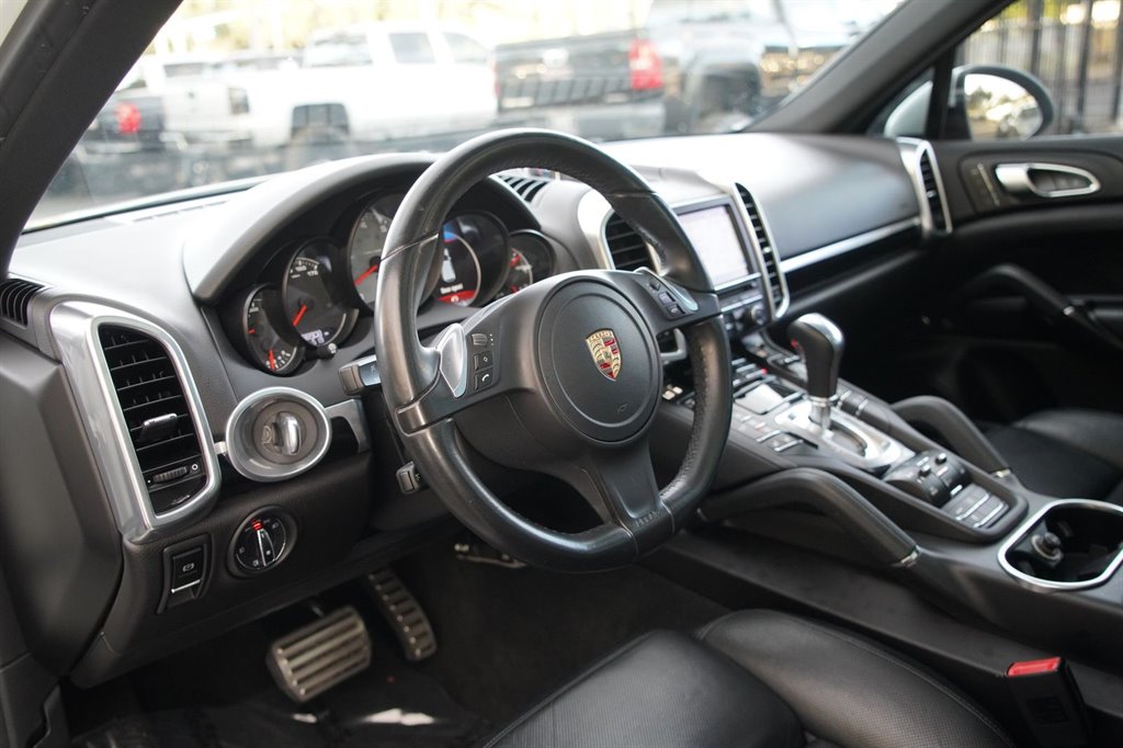 2014 Porsche Cayenne - $19,999