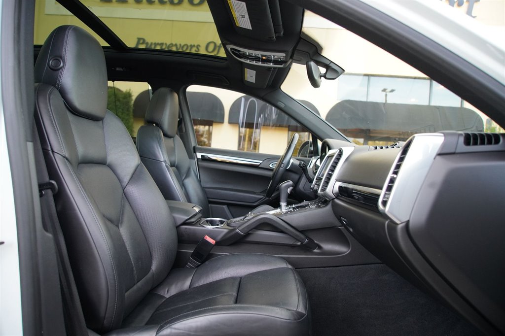 2014 Porsche Cayenne - $19,999