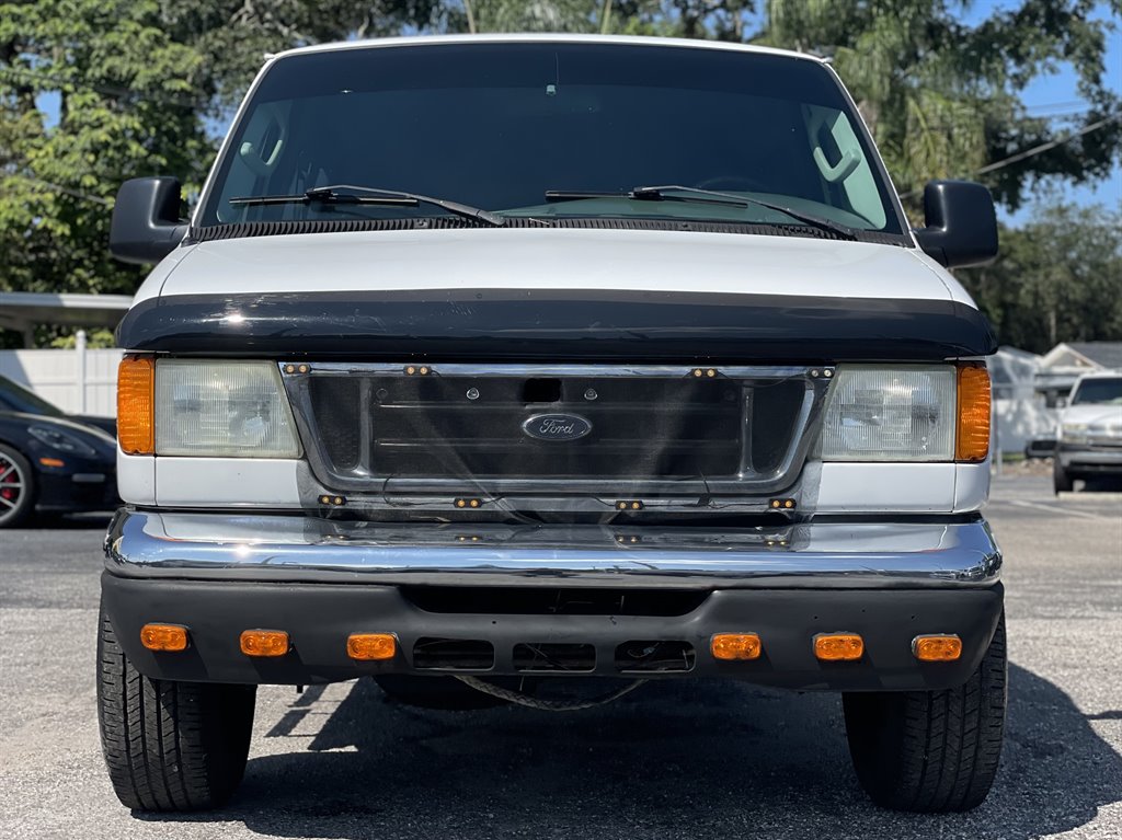 2007 Ford E-350 - $14,999