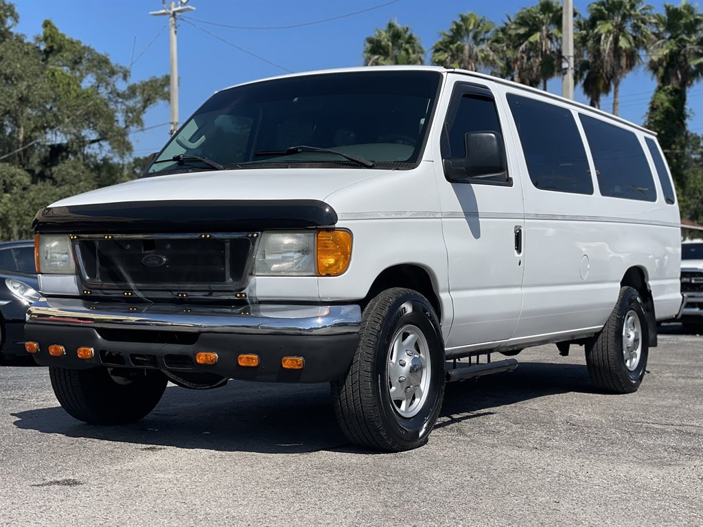 2007 Ford E-350 - $14,999