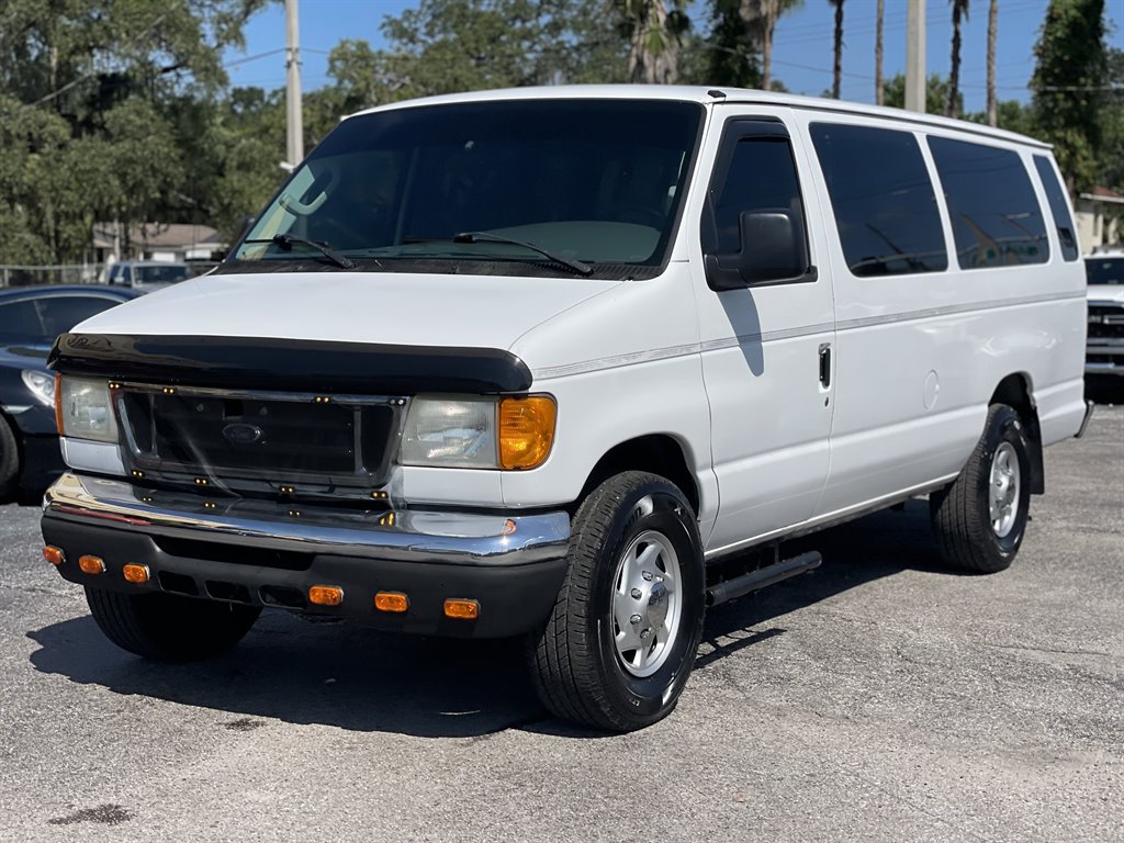 2007 Ford E-350 - $14,999