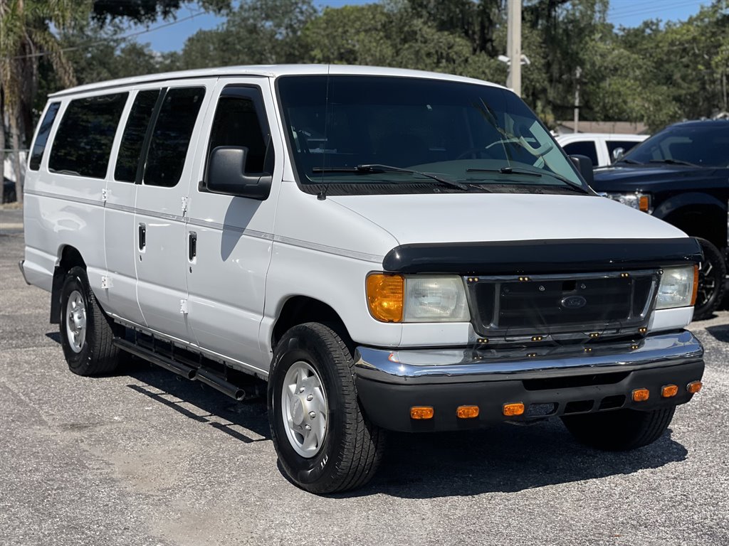 2007 Ford E-350 - $14,999