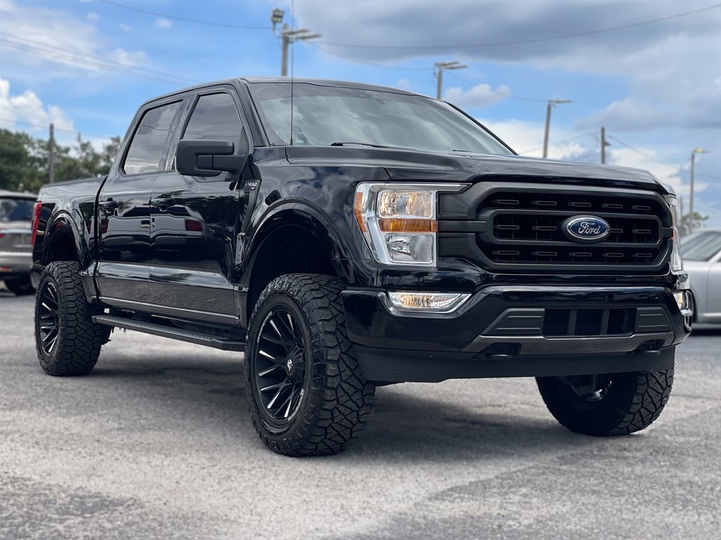 2021 Ford F-150 - $29,999