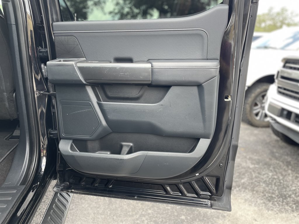 2021 Ford F-150 - $29,999