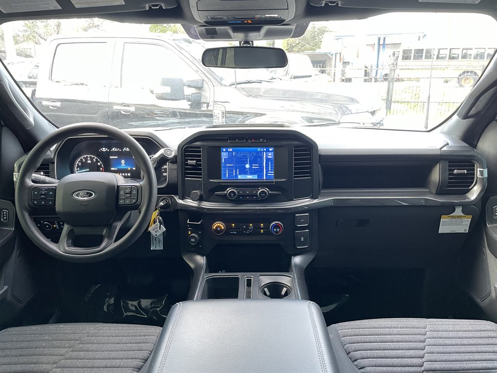 2022 Ford F150 XL photo
