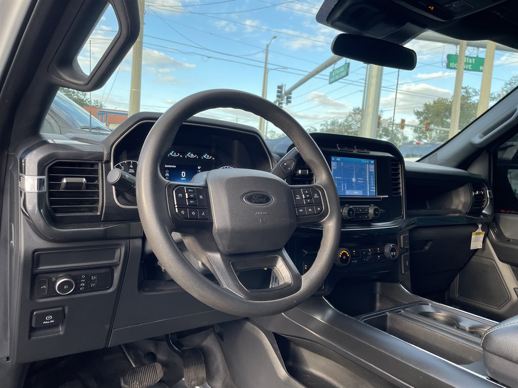 2022 Ford F150 XL photo