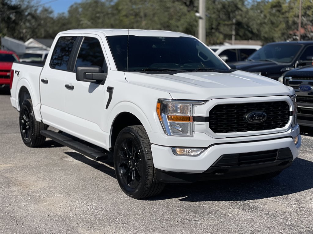 2022 Ford F150 XL photo