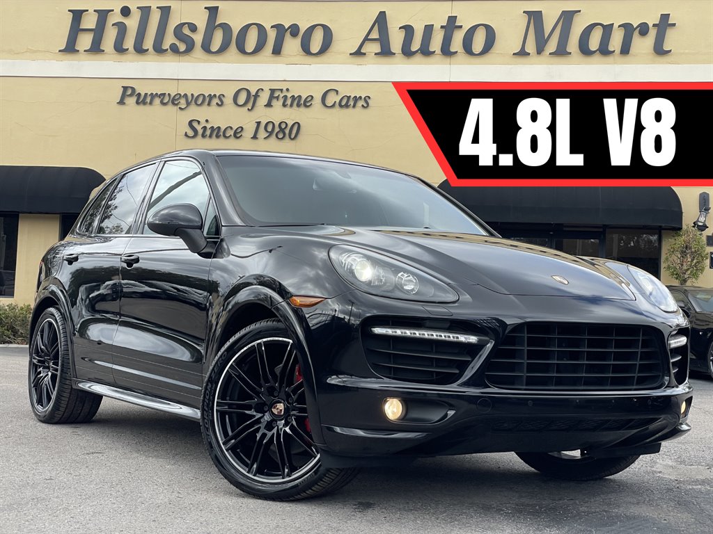 2014 Porsche Cayenne GTS photo