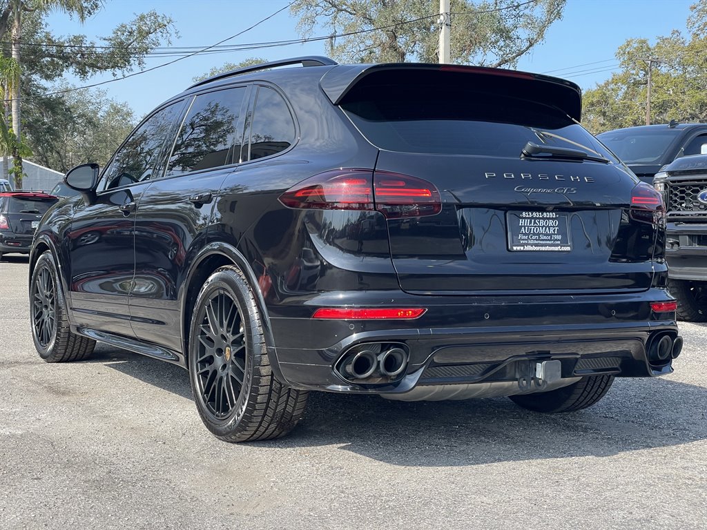 2016 Porsche Cayenne GTS photo
