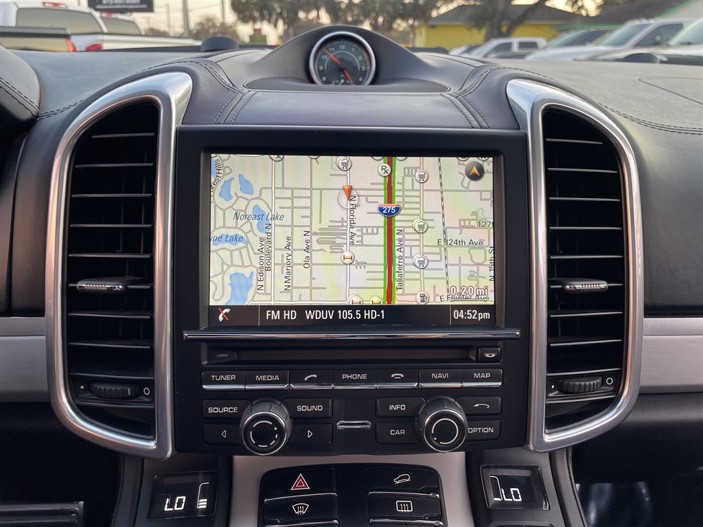 2016 Porsche Cayenne - $32,999