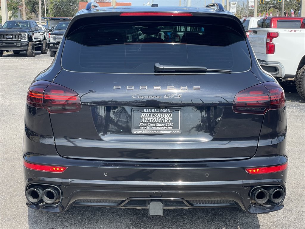 2016 Porsche Cayenne GTS photo