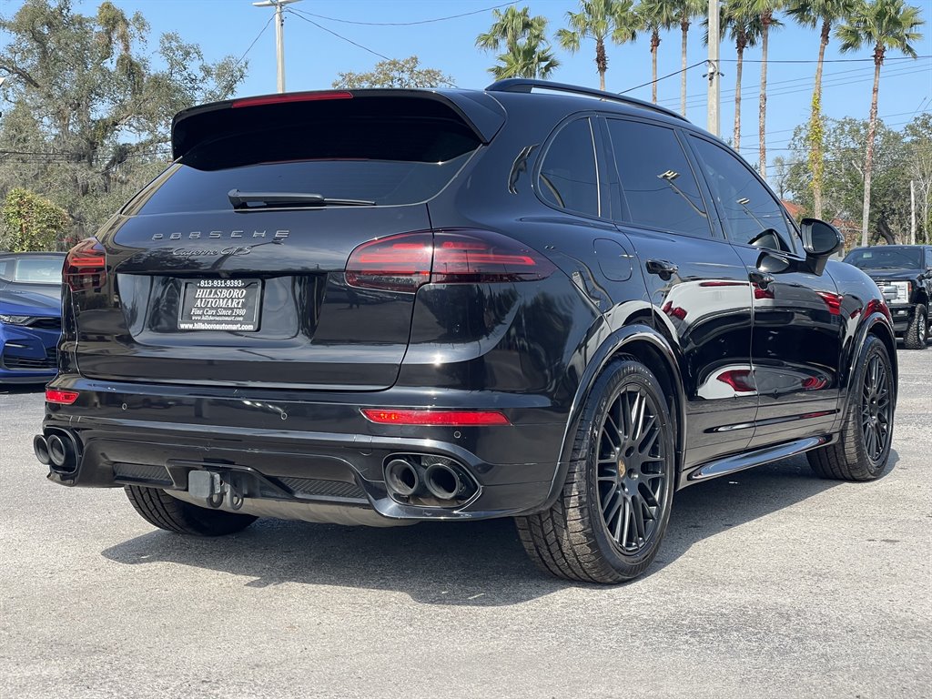2016 Porsche Cayenne GTS photo