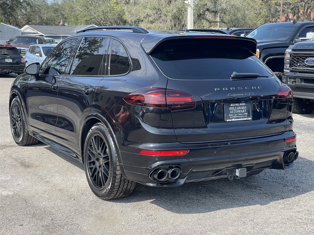2016 Porsche Cayenne GTS photo
