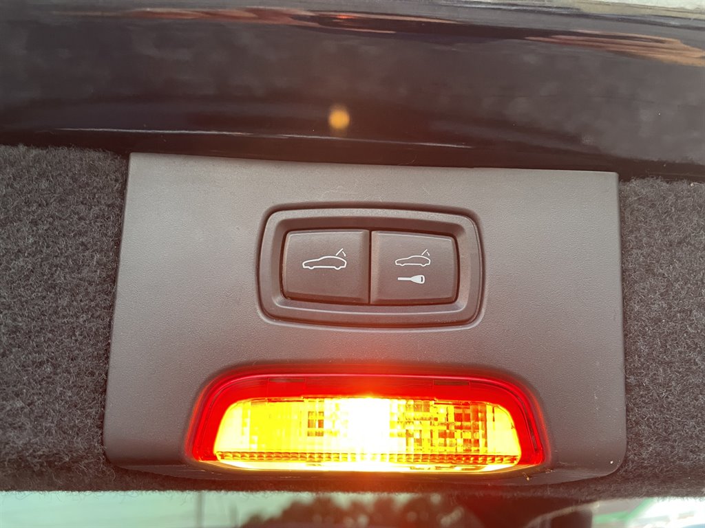 2016 Porsche Cayenne GTS photo