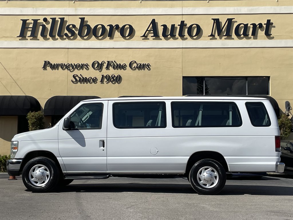 2011 Ford E-350 - $22,999
