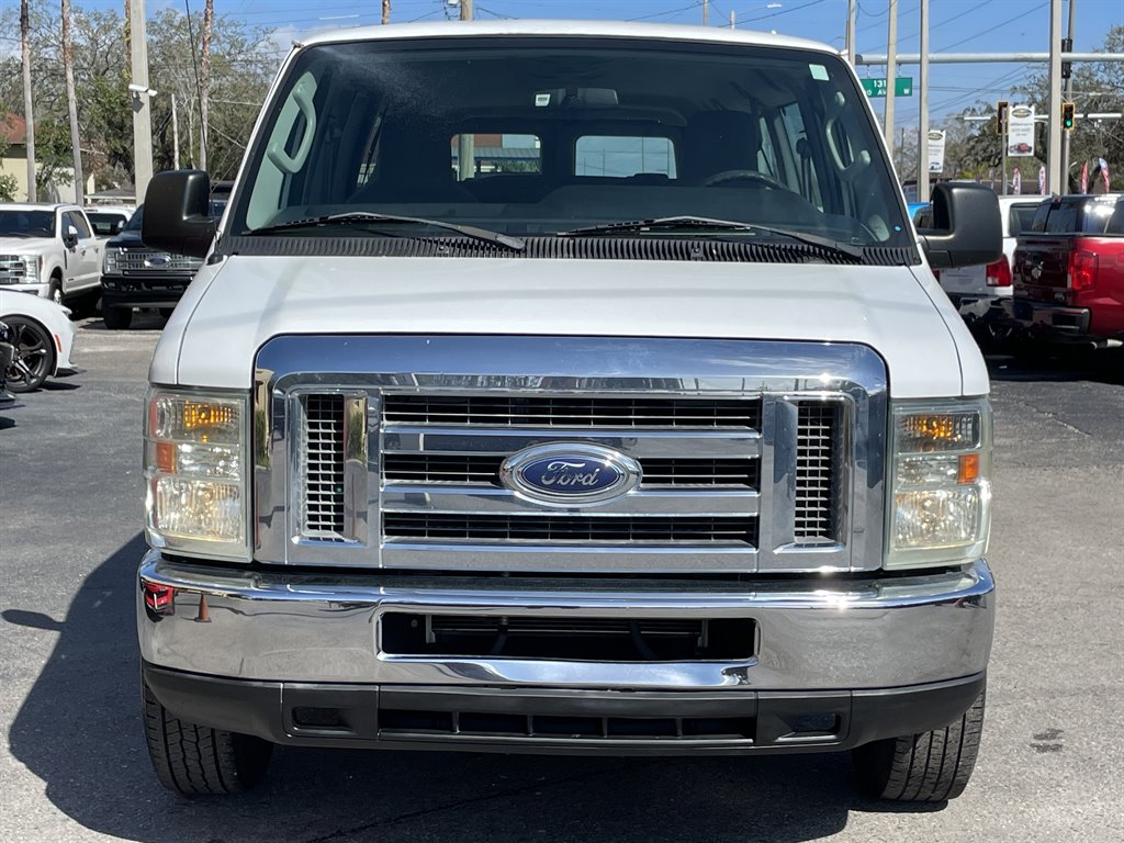 2011 Ford E-350 - $22,999