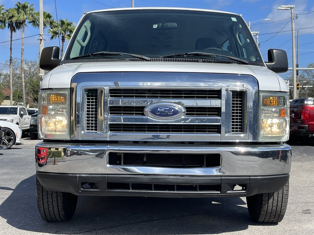 2011 Ford E-350 - $22,999