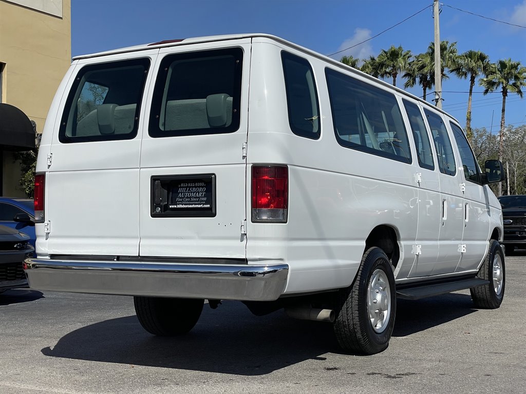 2011 Ford E-350 - $22,999