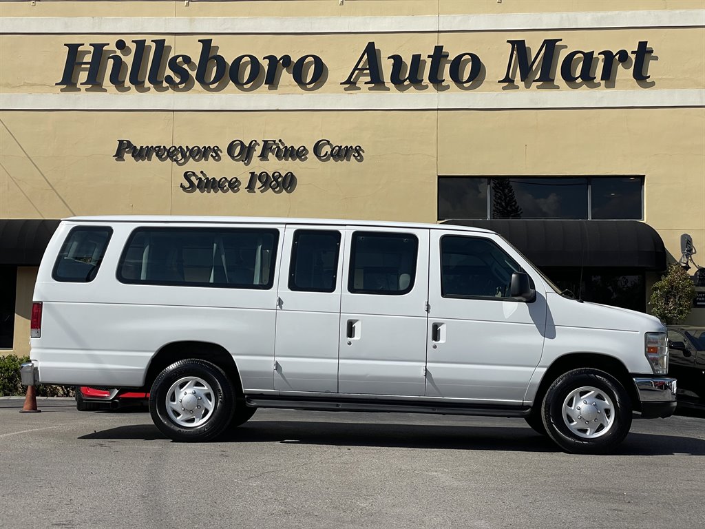 2011 Ford E-350 - $22,999
