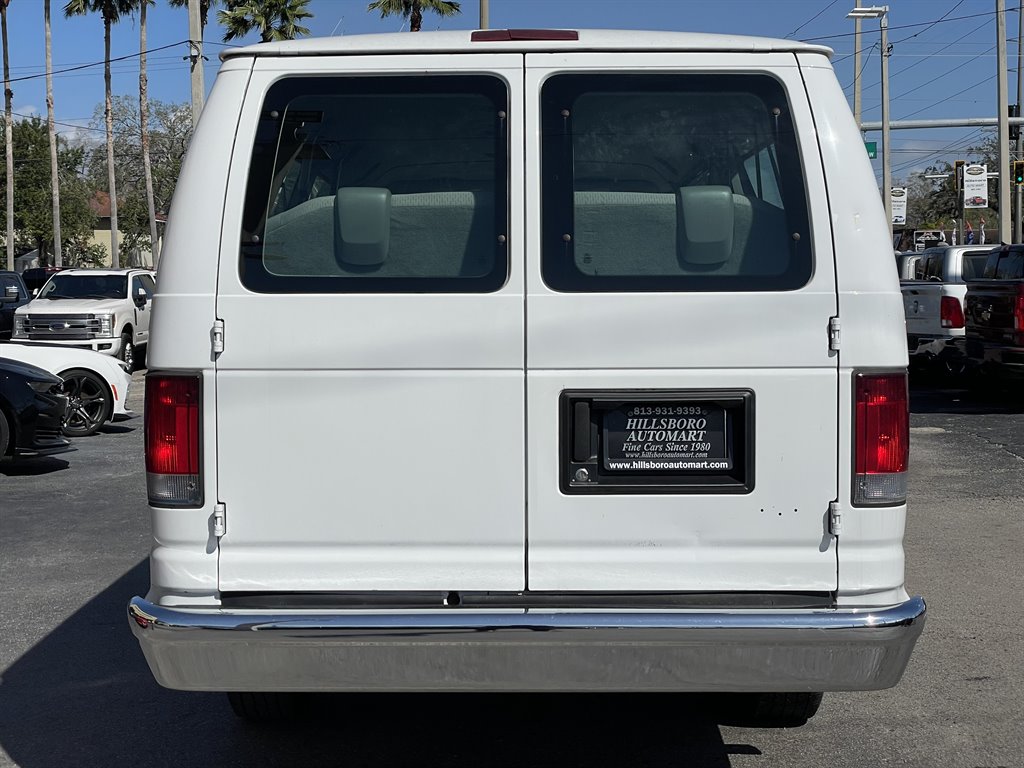 2011 Ford E-350 - $22,999