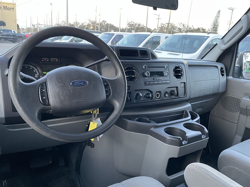 2011 Ford E-350 - $22,999