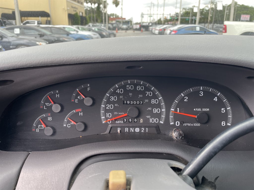 1998 Ford F150 - $5,999