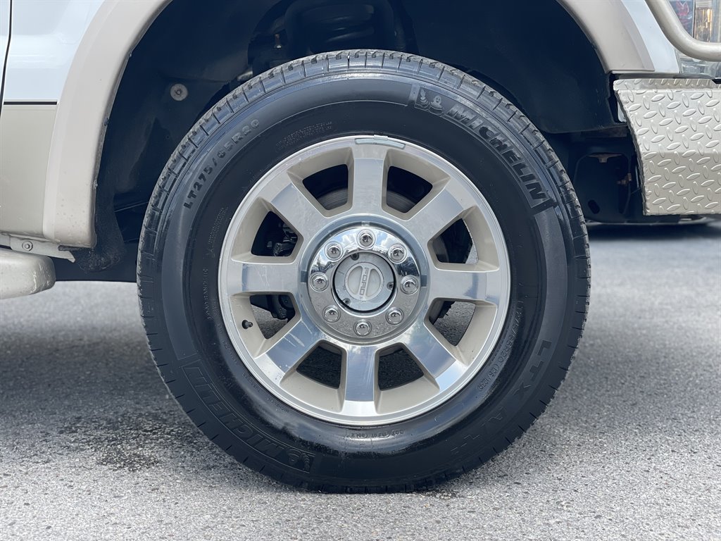 2009 Ford F-250 - $23,999