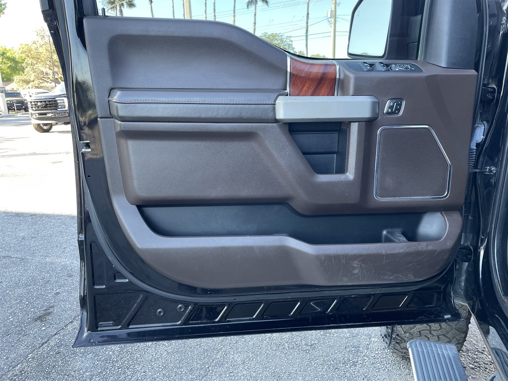 2019 Ford F150 King Ranch photo