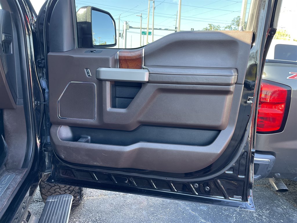 2019 Ford F150 King Ranch photo