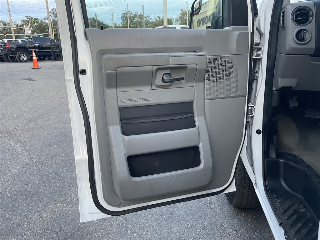 2011 Ford E-350 - $9,999