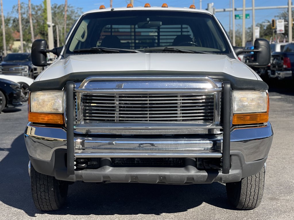 2000 Ford F-350 Super Duty - $31,999