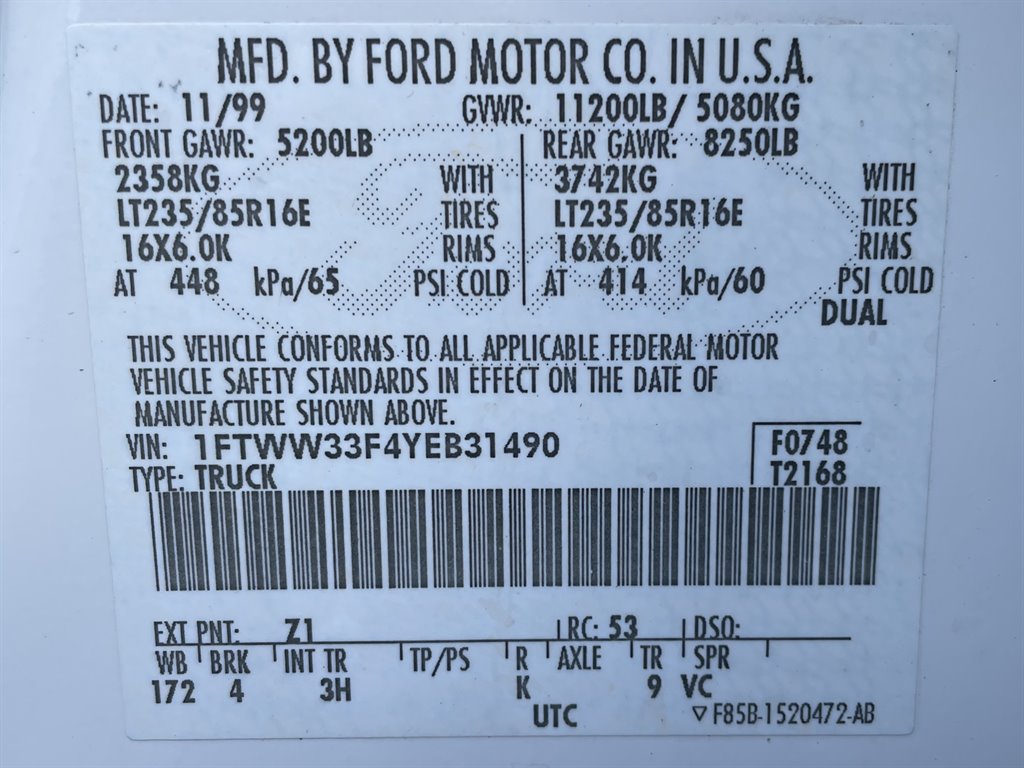 2000 Ford F-350 Super Duty - $31,999