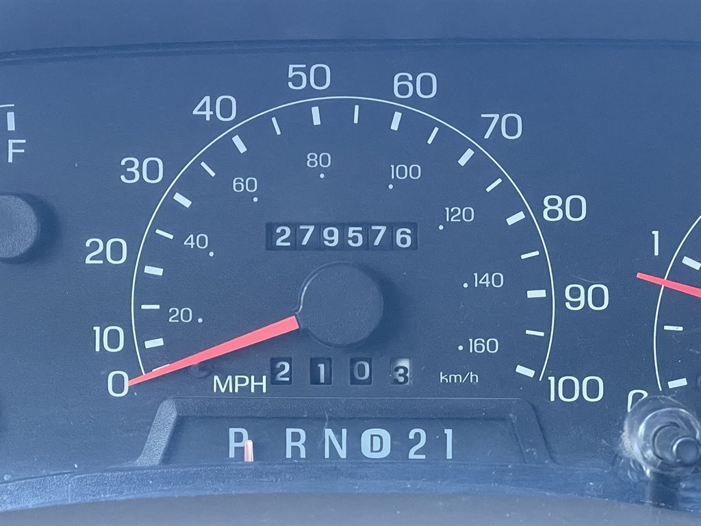 2000 Ford F-350 Super Duty - $31,999