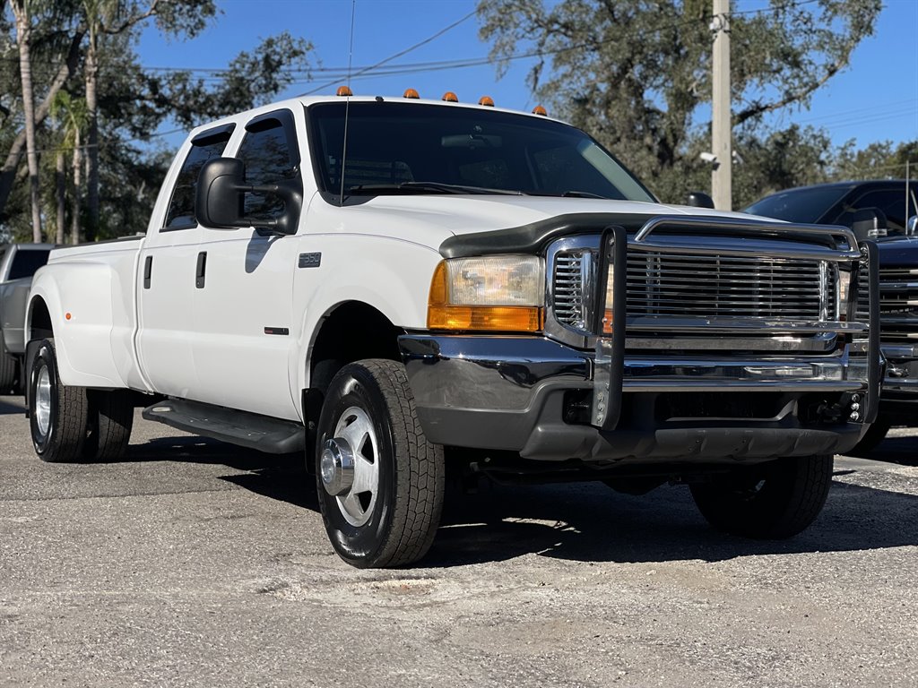 2000 Ford F-350 Super Duty - $31,999